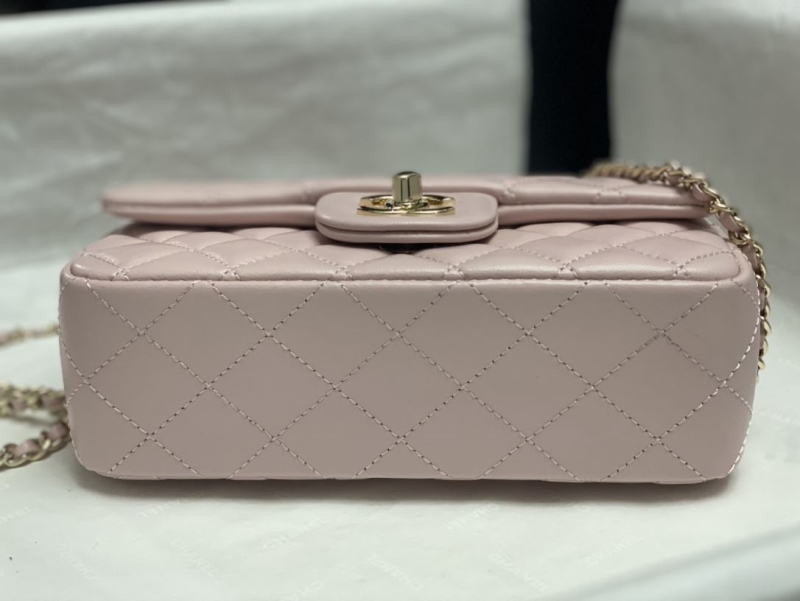 Ch**el cf series bags